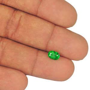 1.14-Carat Oval-Cut Intense Electric Green Tsavorite Garnet - Click Image to Close