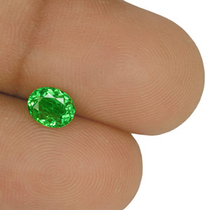 0.96-Carat Beautiful Fiery Green Oval-Cut Tsavorite from Kenya - Click Image to Close