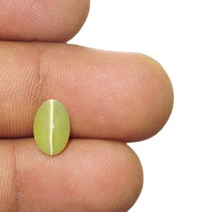 2.85-Carat Indian Chrysoberyl Cat's Eye with Strong Chatoyance - Click Image to Close