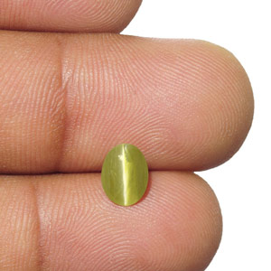 1.76-Carat Ceylon Chrysoberyl Cat's Eye with Strong Chatoyance - Click Image to Close