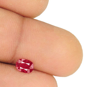 0.69-Carat IGI-Certified Unheated Deep Red Ruby from Mozambique - Click Image to Close