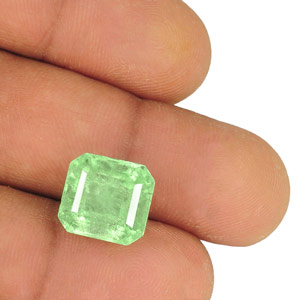 8.93-Carat Octagon-Cut Lustrous Bluish Green Colombian Emerald - Click Image to Close