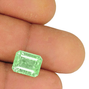 4.76-Carat Octagon-Cut Lustrous Bluish Green Colombian Emerald - Click Image to Close