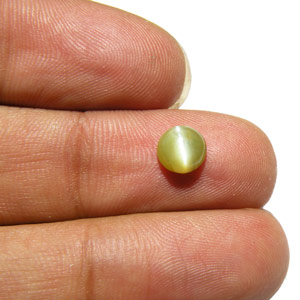 1.47-Carat Yellowish Green Round Chrysoberyl Cat's Eye (AIGS) - Click Image to Close