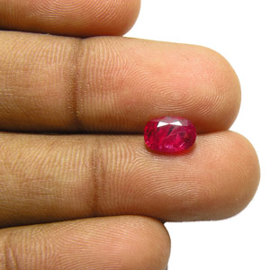 1.27-Carat IGI-Certified Unheated Oval-Cut Ruby from Mozambique - Click Image to Close