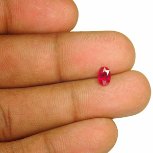 0.57-Carat Unheated Deep Purplish Red Ruby from Mozambique - Click Image to Close