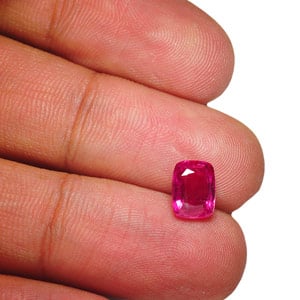 2.56-Carat Lovely Intense Pinkish Red Eye-Clean Unheated Ruby - Click Image to Close