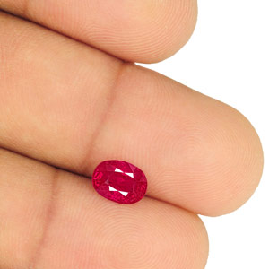 1.31-Carat Unheated Oval-Cut Pinkish Red Ruby from Mogok, Burma - Click Image to Close