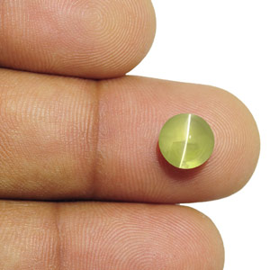 3.01-Carat 7mm Round Transparent Chrysoberyl Cat's Eye (IGI) - Click Image to Close